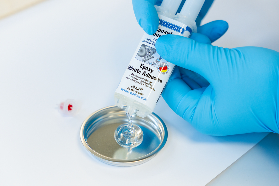 Epoxidové-minútové lepidlo | Univerzálne použiteľné epoxidové lepidlo odolné voči vysokým teplotám