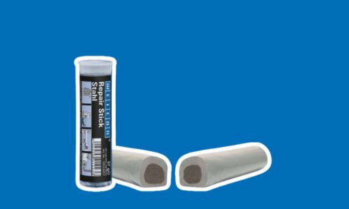 Opravná hmota na modrom pozadí