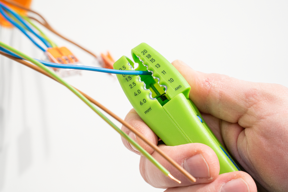 Káblový nôž No. S 4-28 Multi Green Line | udržateľný nástroj na odizolovanie | s integrovanou funkciou odizolovania od 0,5 - 6,0 mm² | pracovný rozsah Ø 4 - 28 mm