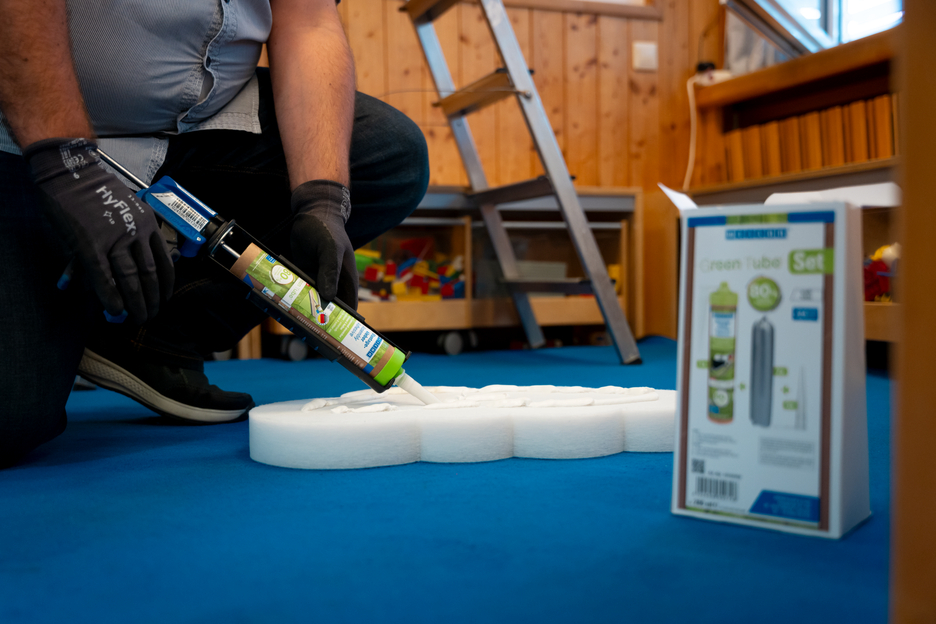 WEICON Green Tube Montážne lepidlo | silné univerzálne lepidlo na vnútorné aj vonkajšie použitie