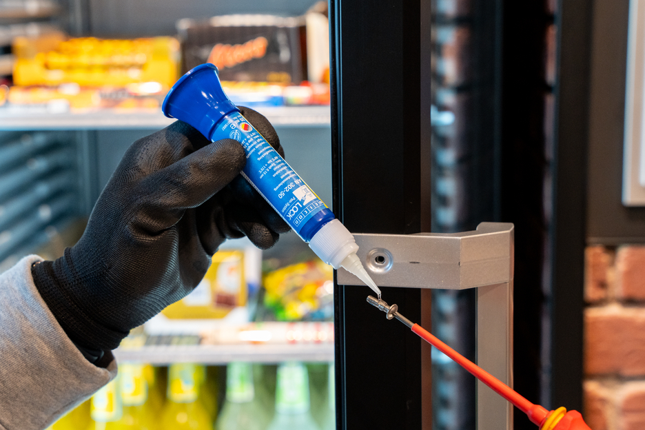 WEICONLOCK® AN 302-50 zaistenie skrutiek a čapov | vysoká pevnosť, stredná viskozita