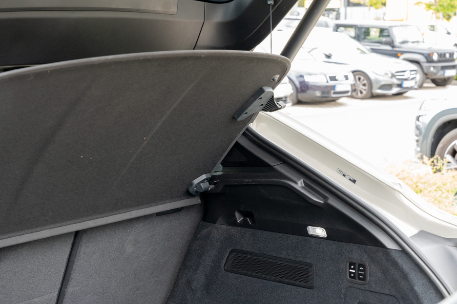 Contact Plnič súprava  | špeciálne čierne plnivo a kyanoakrylátové lepidlo Contact VA 8312