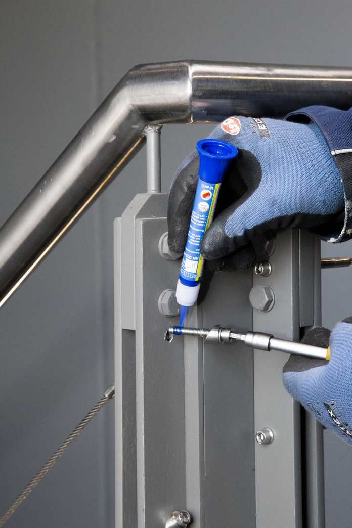 WEICONLOCK® AN 302-43 zaistenie skrutiek | stredná pevnosť, vyššia viskozita, schválené na pitnú vodu