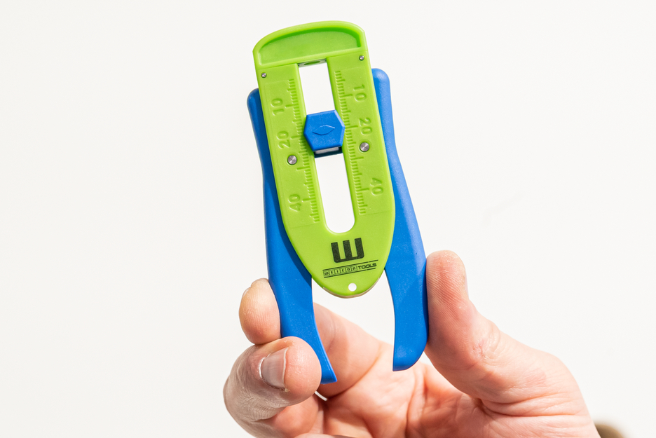 Precision Wire Stripper S Green Line | udržateľný nástroj na odizolovanie I pre tenké vodiče a drôty, rozsah odizolovania od 0,12 mm do 0,8 mm (36-20 AWG)