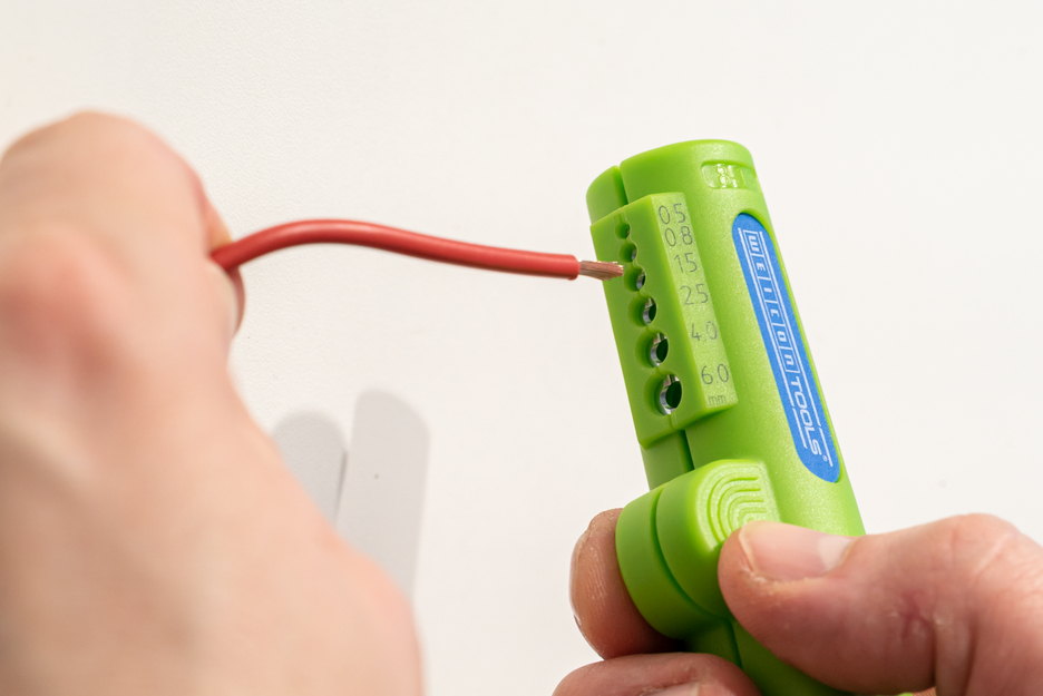 Quadro-Stripper No. 16 Green Line | Odizolovacie náradie je vyrobené až z 97 % z obnoviteľných surovín I multifunkčný odizolovací nástroj, pracovný rozsah odizolovania 0,5 - 6,0 mm² I odizolovanie 8 - 13 mm Ø